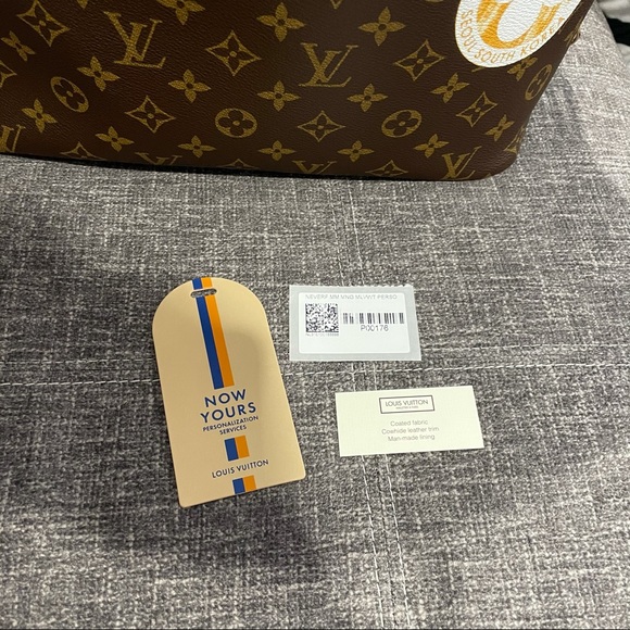 LV World Tour Neverfull MM - Picture 4 of 9